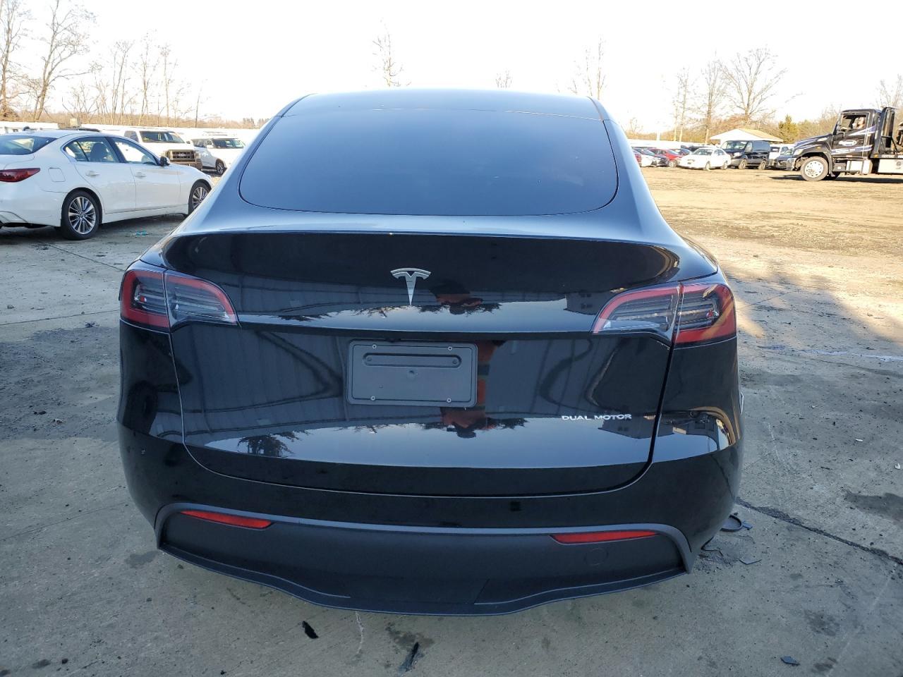 2023 TESLA MODEL Y - Image 6