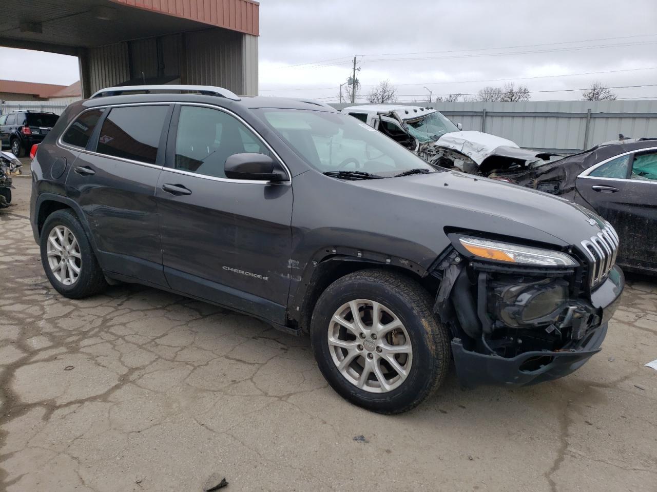 2017 JEEP CHEROKEE L - Image 4