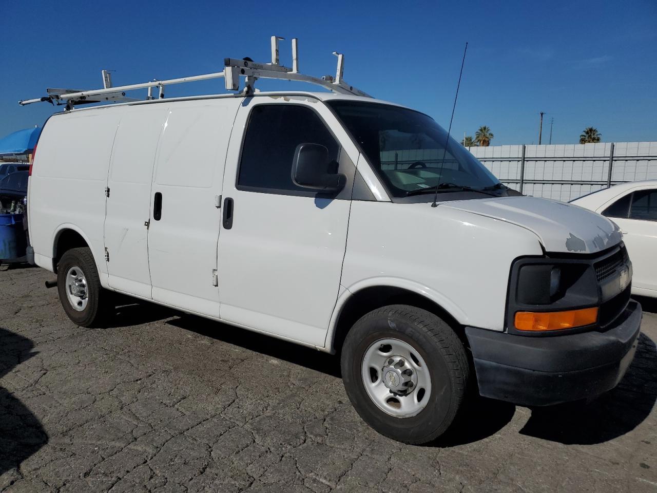 2012 CHEVROLET EXPRESS G2 - Image 4