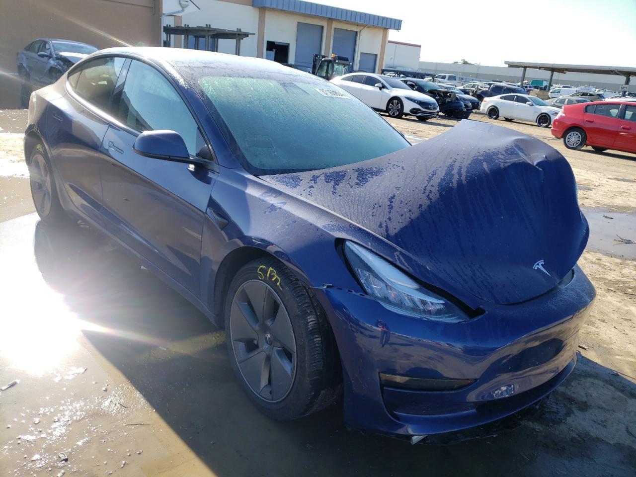 2022 TESLA MODEL 3 - Image 4