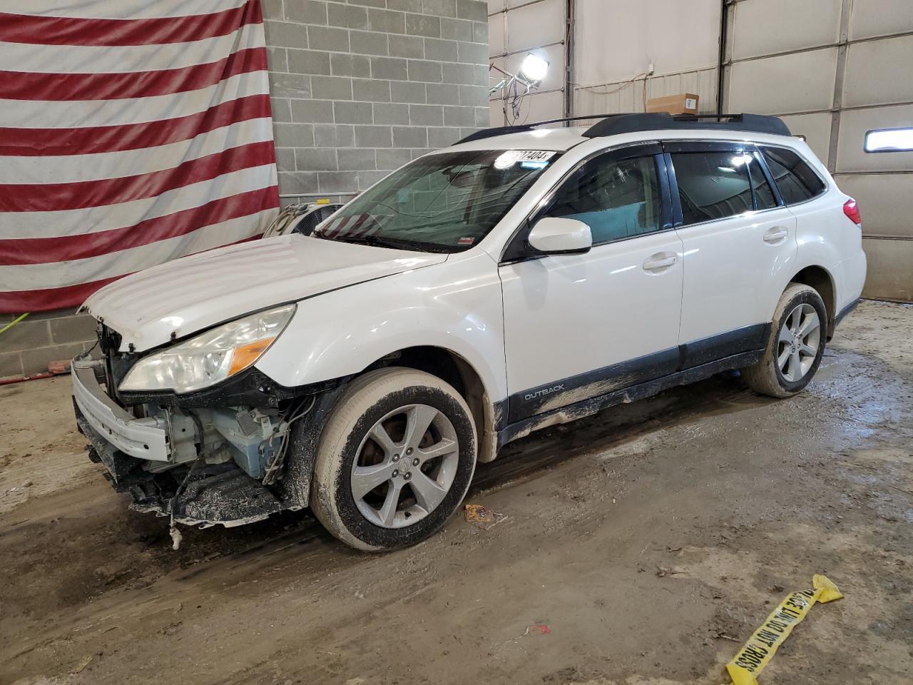 2013 SUBARU OUTBACK 2. car image