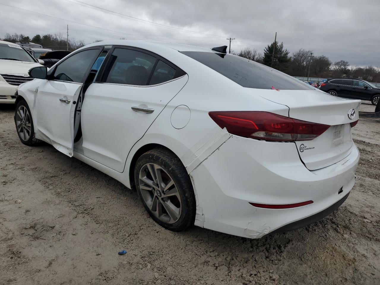 2017 HYUNDAI ELANTRA SE - Image 2
