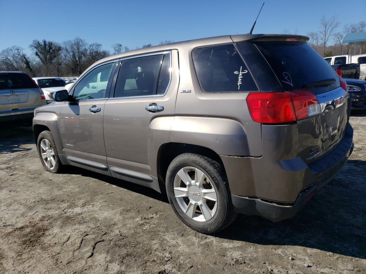 2012 GMC TERRAIN SL - Image 2