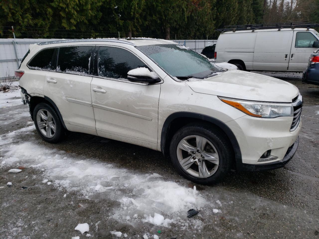 2014 TOYOTA HIGHLANDER - Фото 4