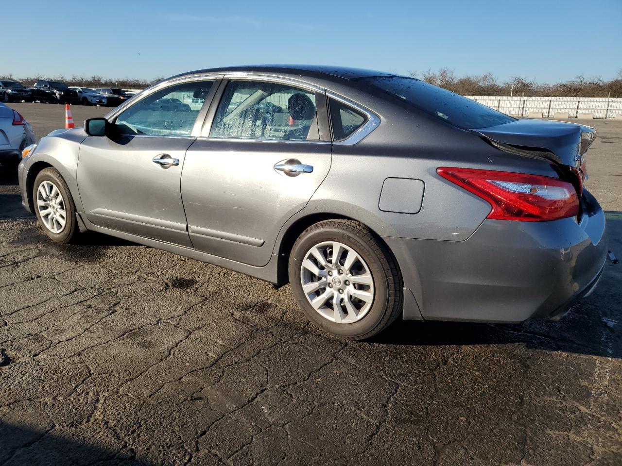 2016 NISSAN ALTIMA 2.5 - Фото 2