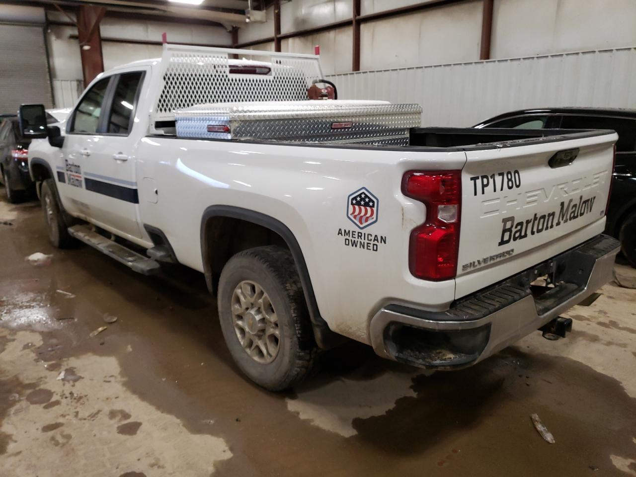 2023 CHEVROLET SILVERADO - Image 2
