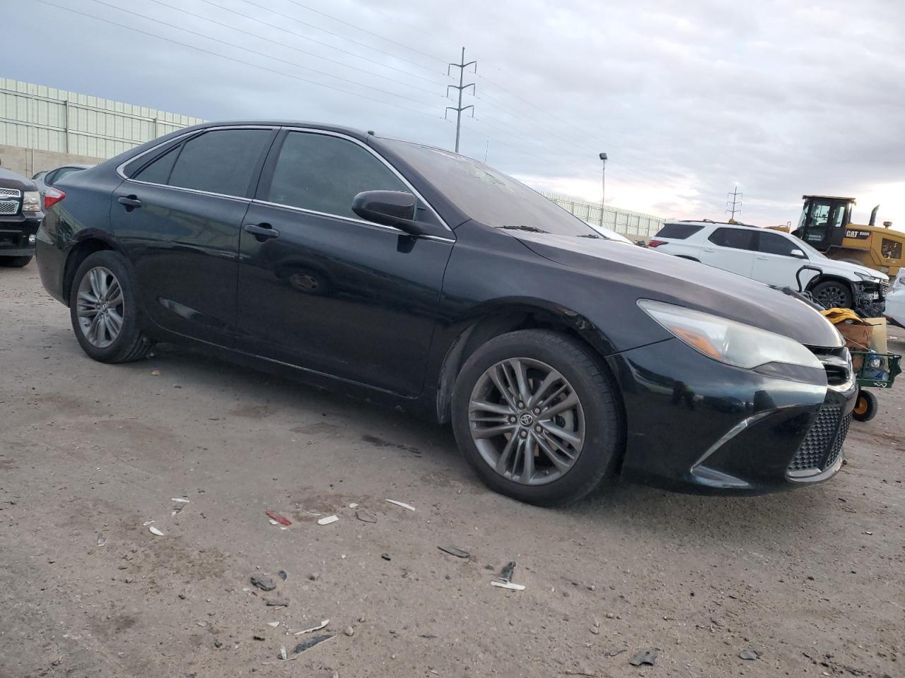 2017 TOYOTA CAMRY LE - Image 4