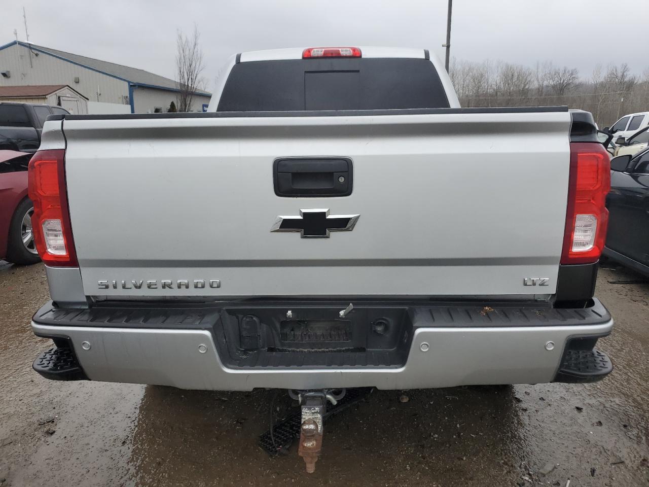 2018 CHEVROLET SILVERADO - Фото 6