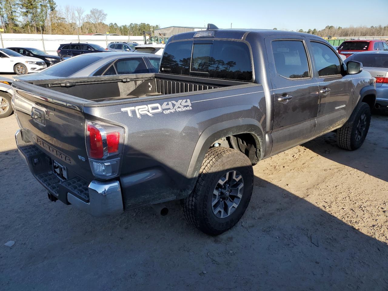 2023 TOYOTA TACOMA DOU - Фото 3