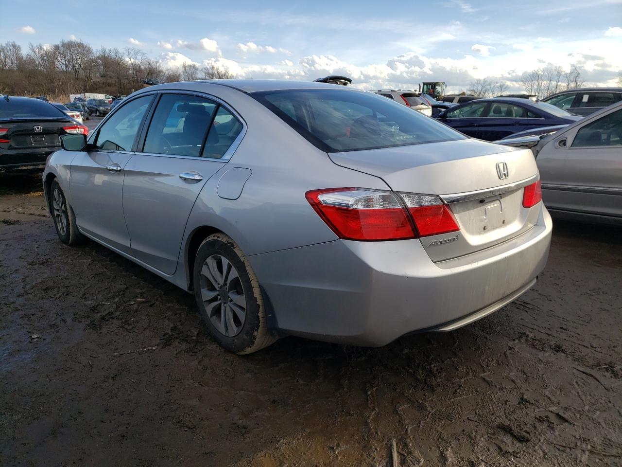2014 HONDA ACCORD LX - Фото 2