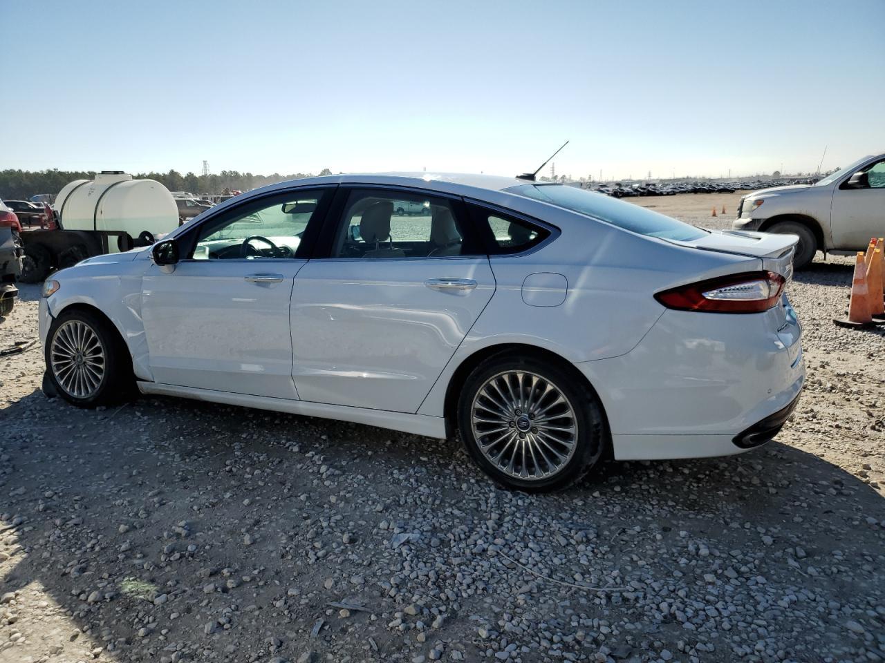 2015 FORD FUSION TIT - Фото 2