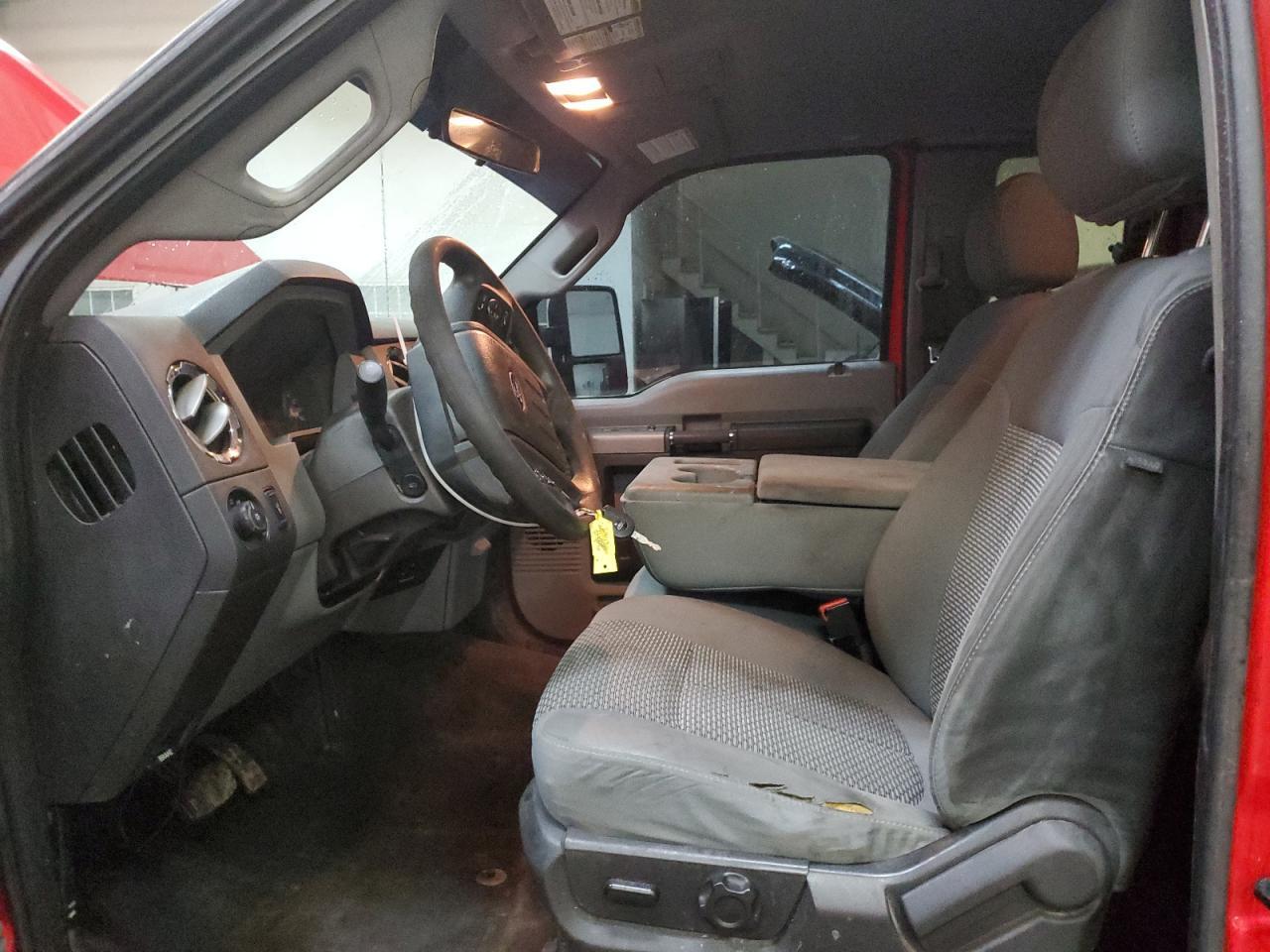 2012 FORD F250 SUPER - Фото 7