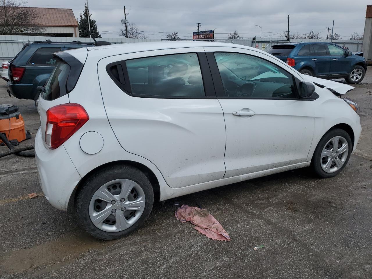 2022 CHEVROLET SPARK LS - Фото 3