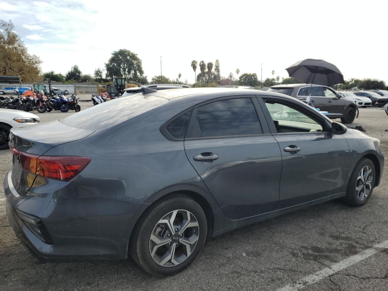 2021 KIA FORTE FE - Фото 3