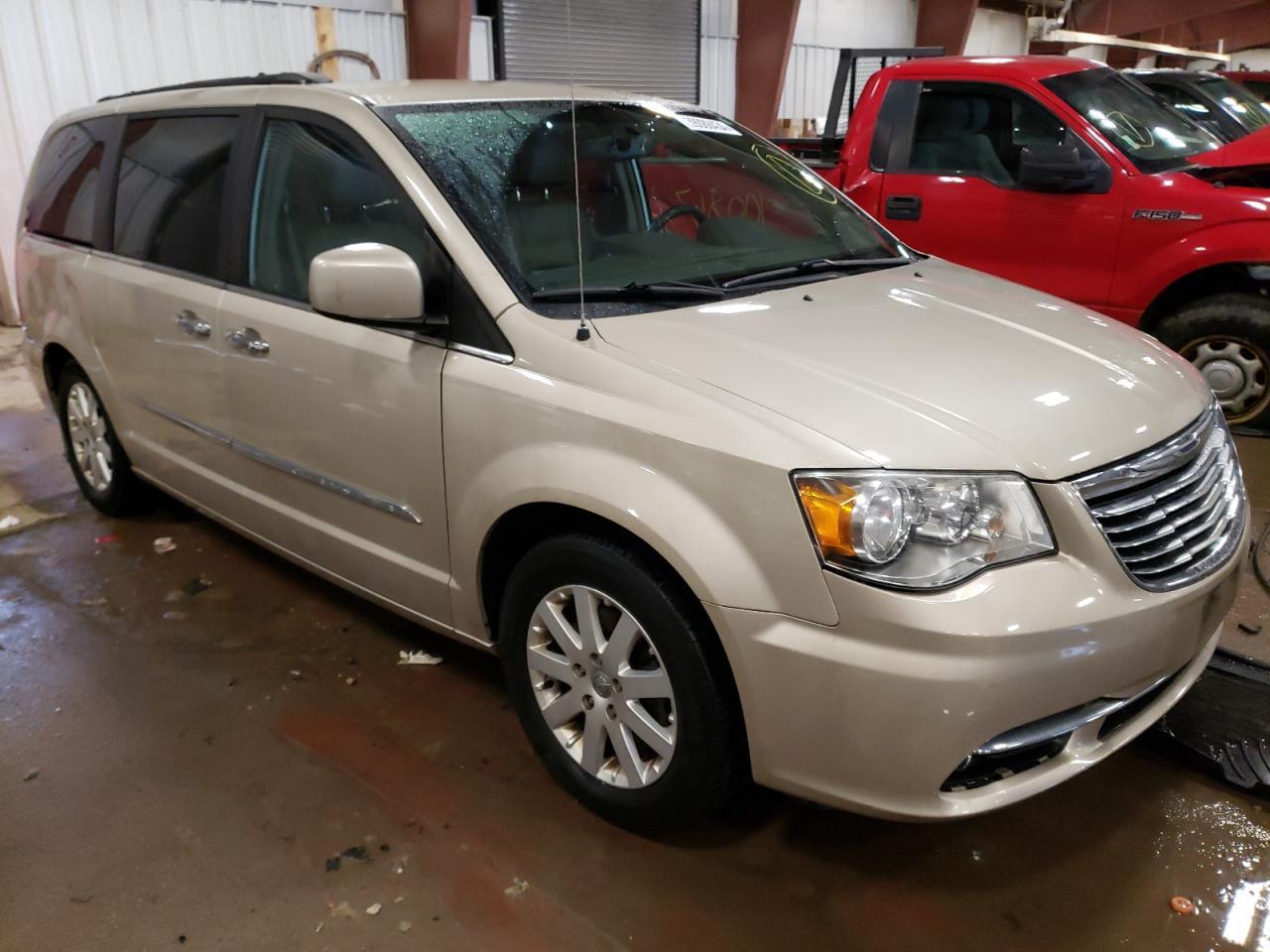 2014 CHRYSLER TOWN & COU - Image 4