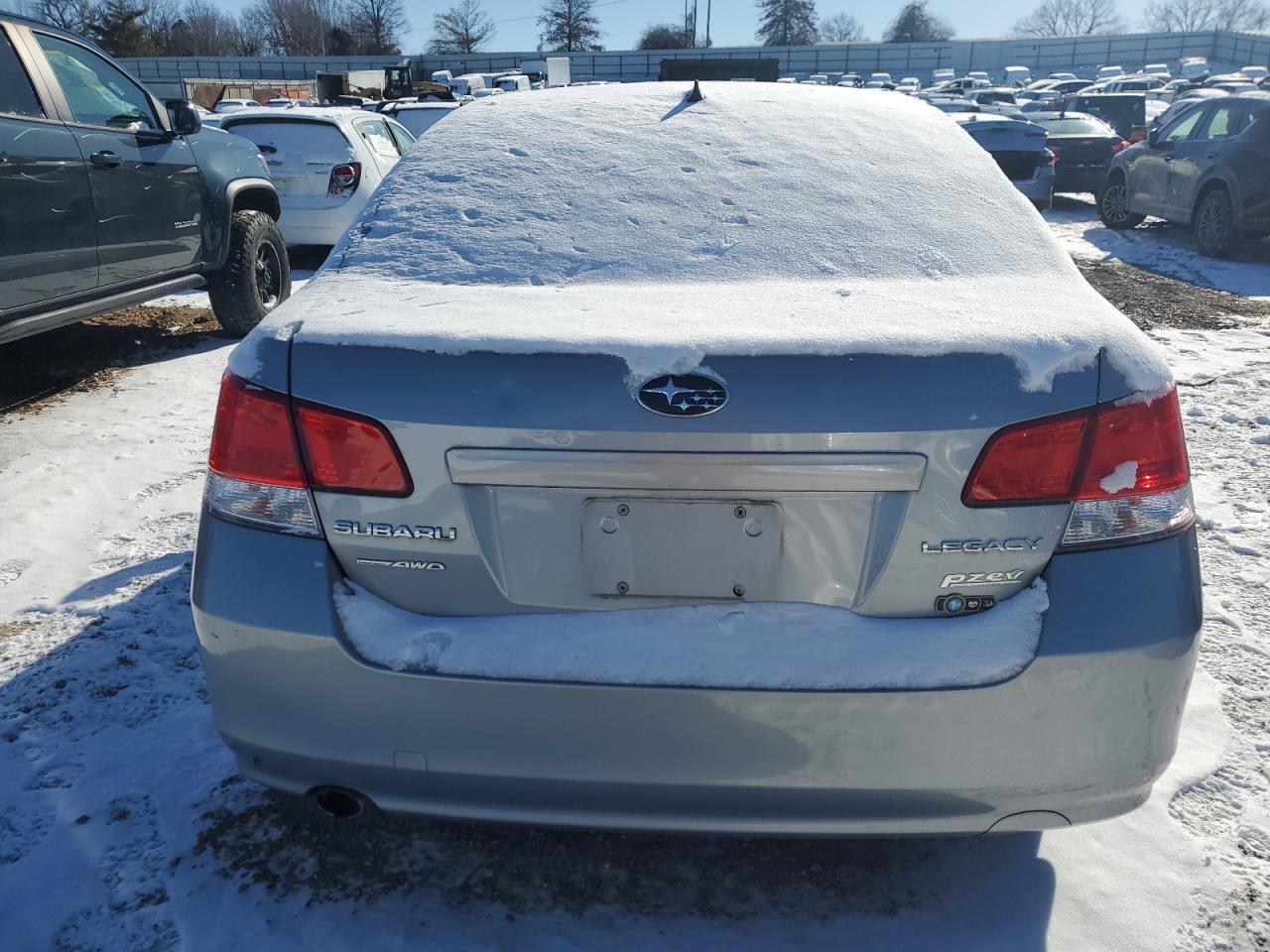 2011 SUBARU LEGACY 2.5 - Фото 6