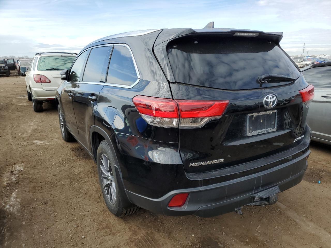 2019 TOYOTA HIGHLANDER - Фото 2