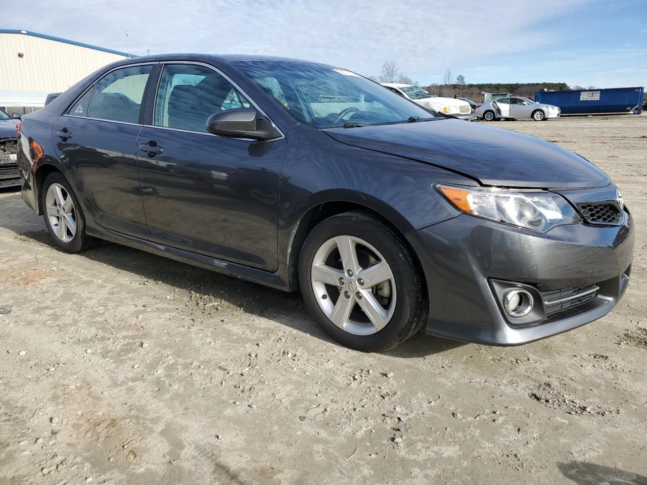2012 TOYOTA CAMRY BASE - Фото 4