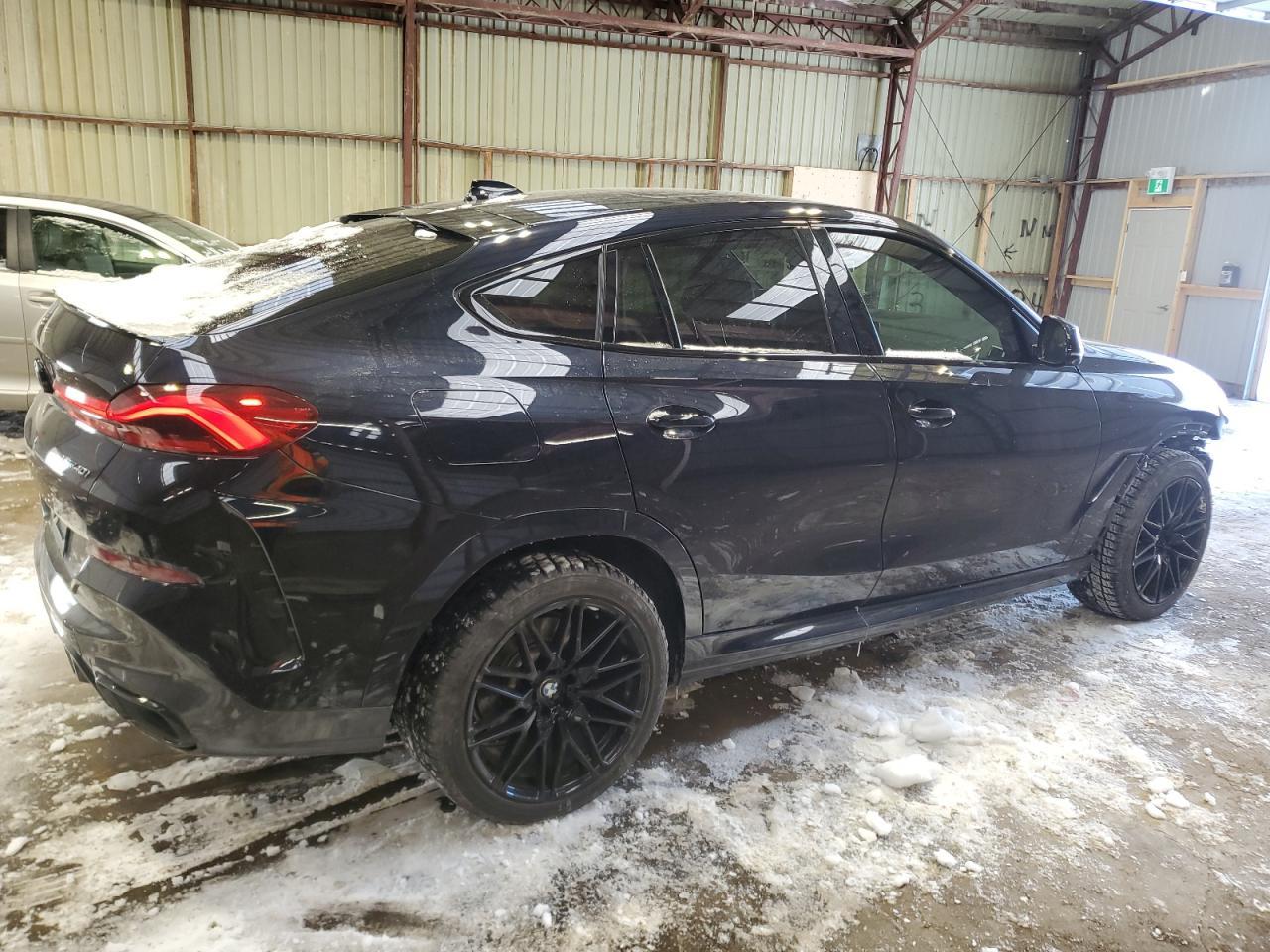 2022 BMW X6 XDRIVE4 - Фото 3