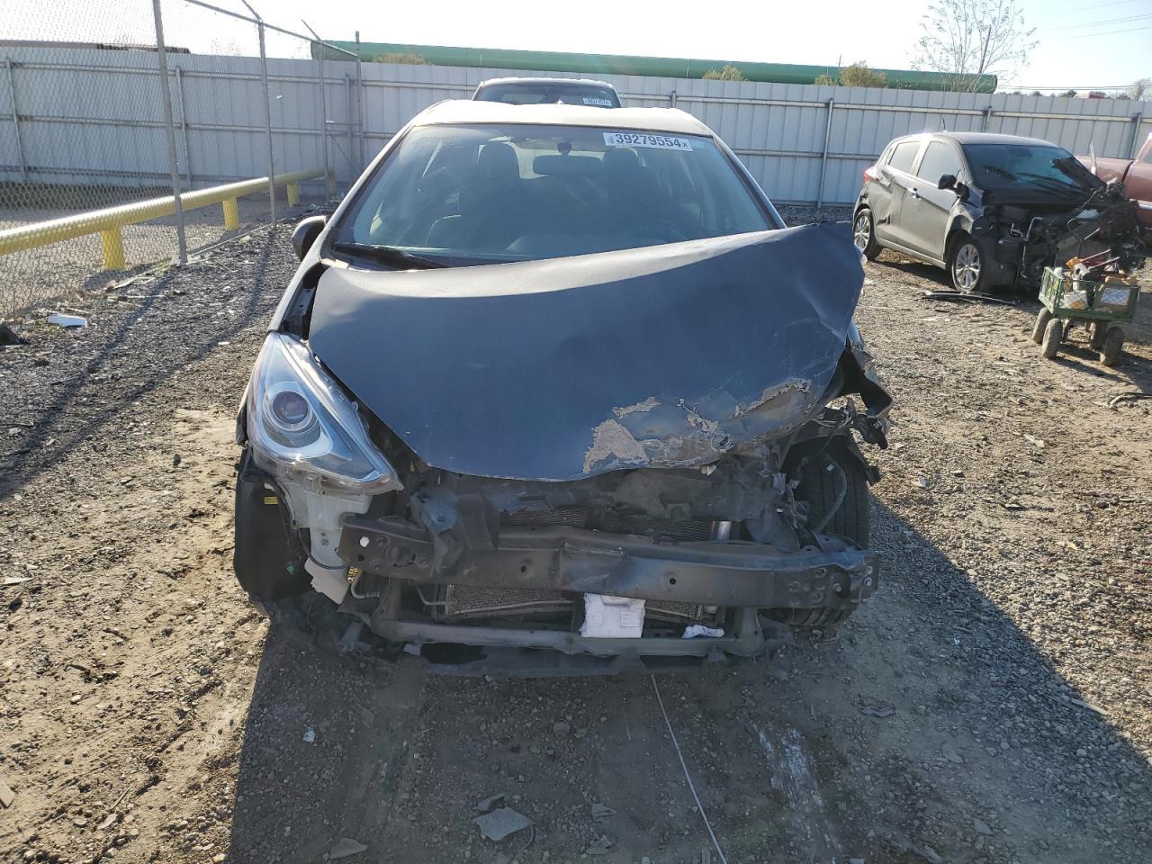2016 TOYOTA PRIUS C - Image 5