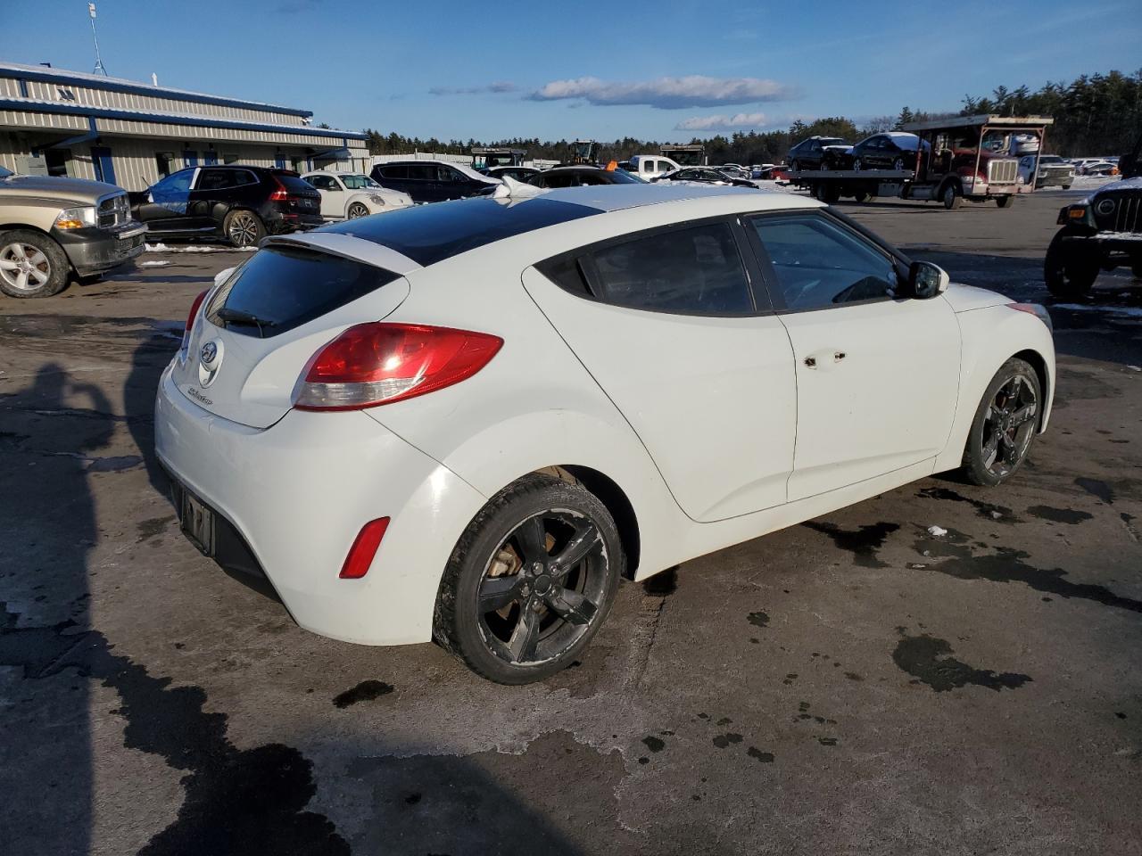 2013 HYUNDAI VELOSTER - Фото 3