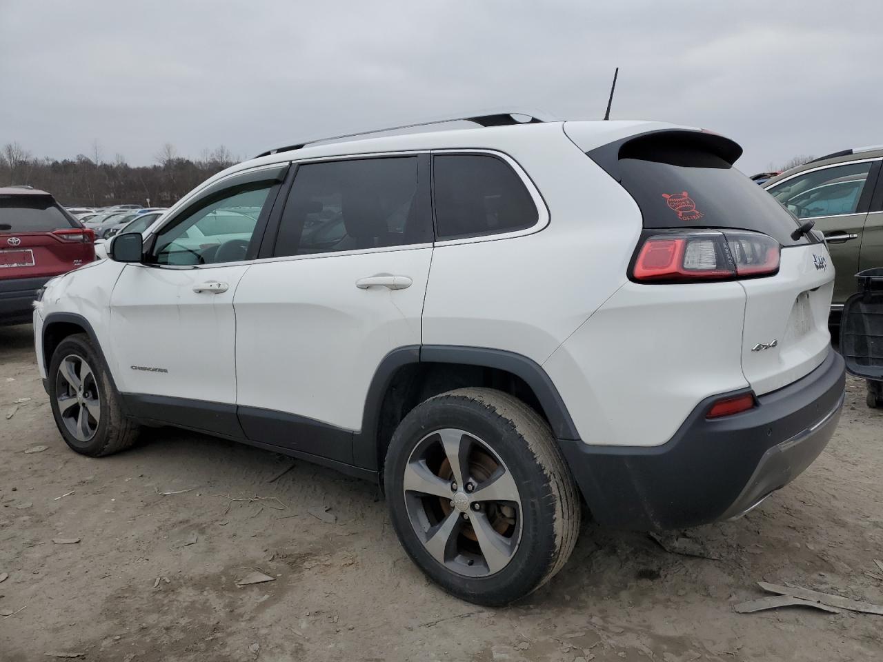 2019 JEEP CHEROKEE L - Image 2