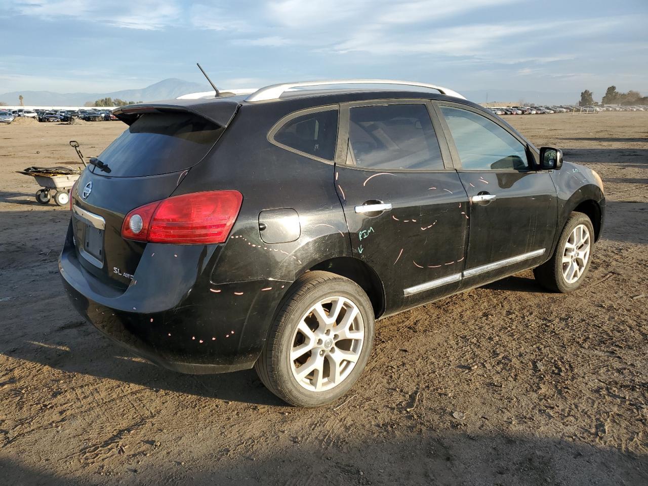 2013 NISSAN ROGUE S - Image 3