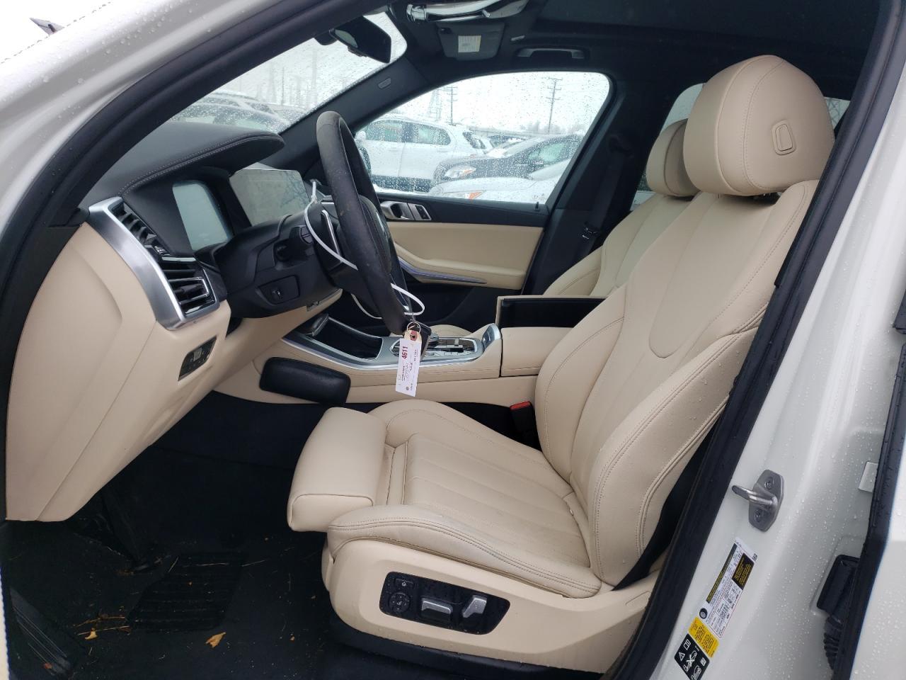 2022 BMW X5 XDRIVE4 - Фото 7