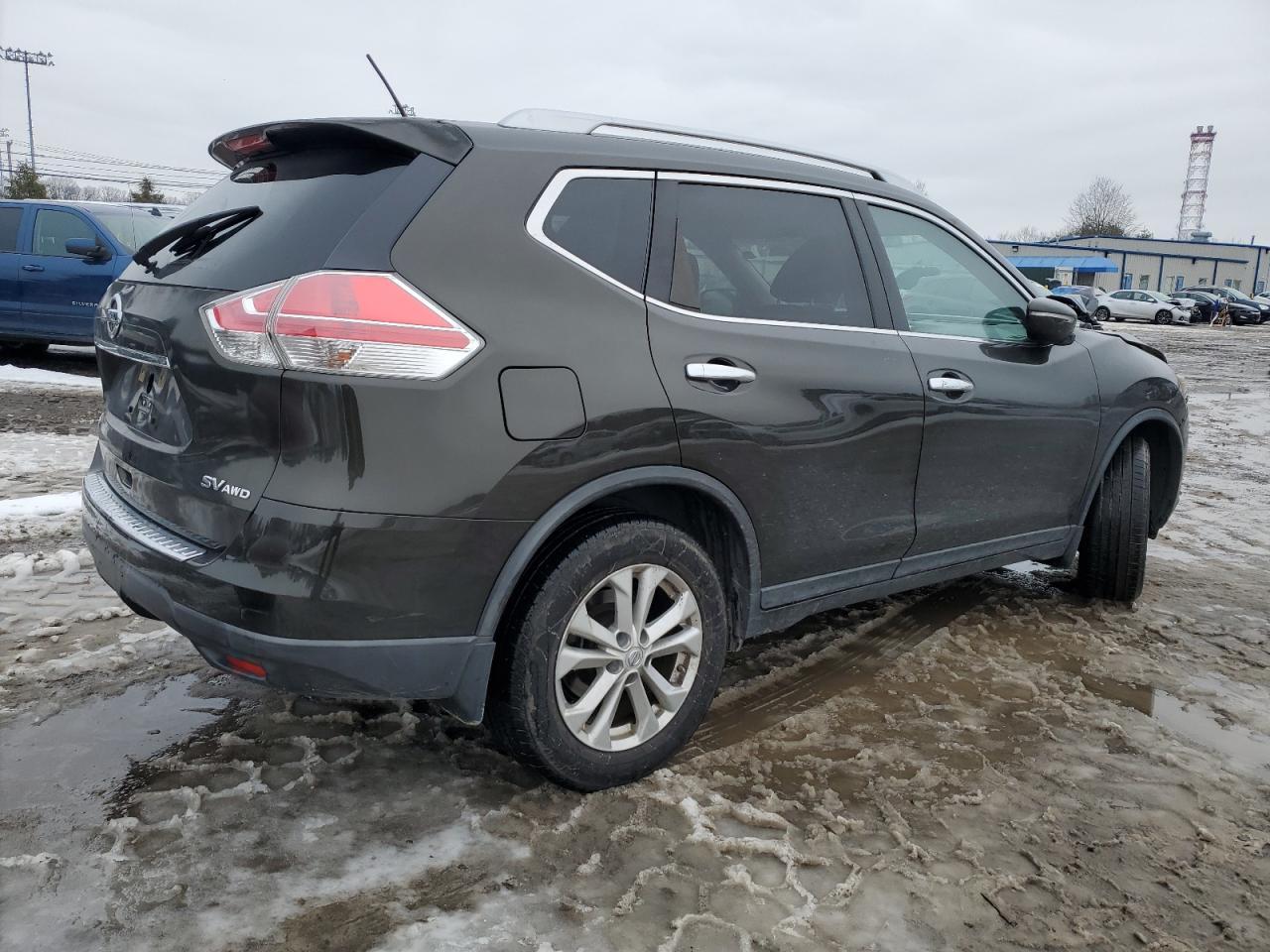 2015 NISSAN ROGUE S - Фото 3
