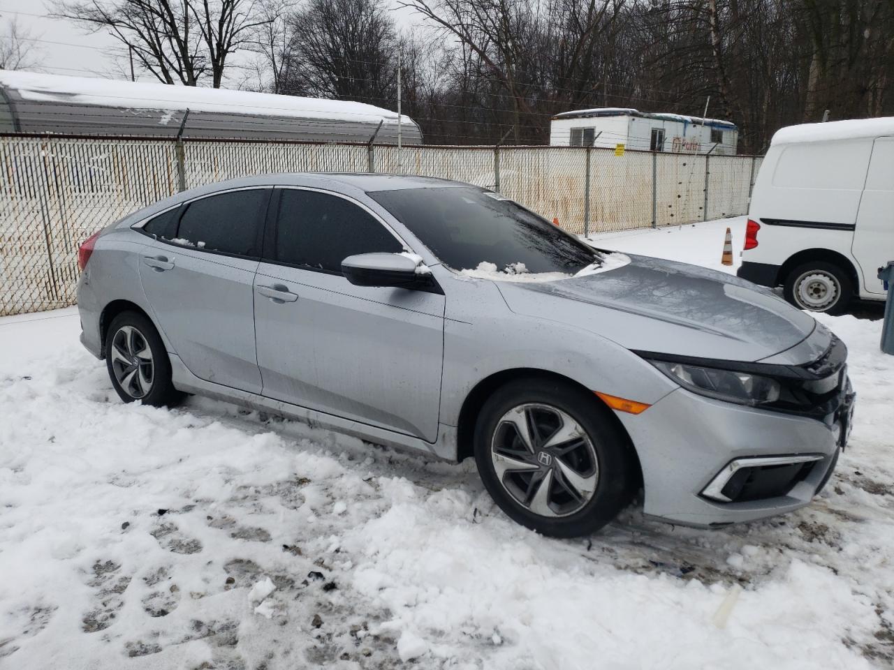 2019 HONDA CIVIC LX - Image 4