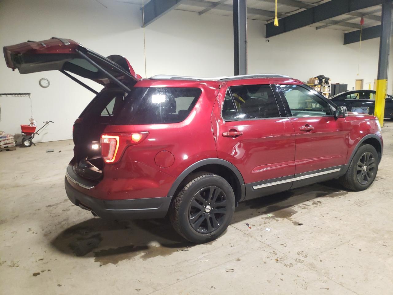 2018 FORD EXPLORER X - Image 3