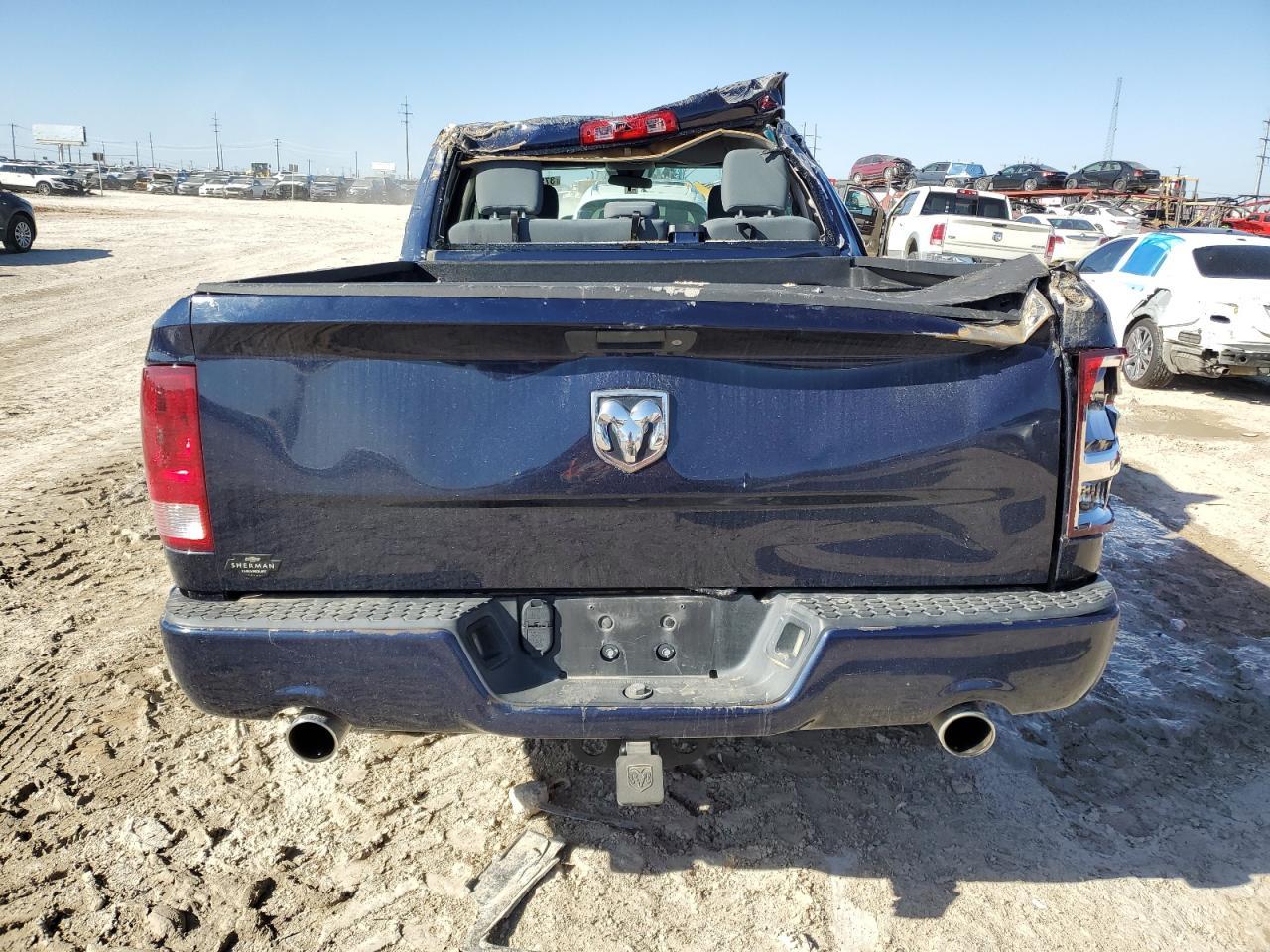 2014 RAM 1500 ST - Image 6