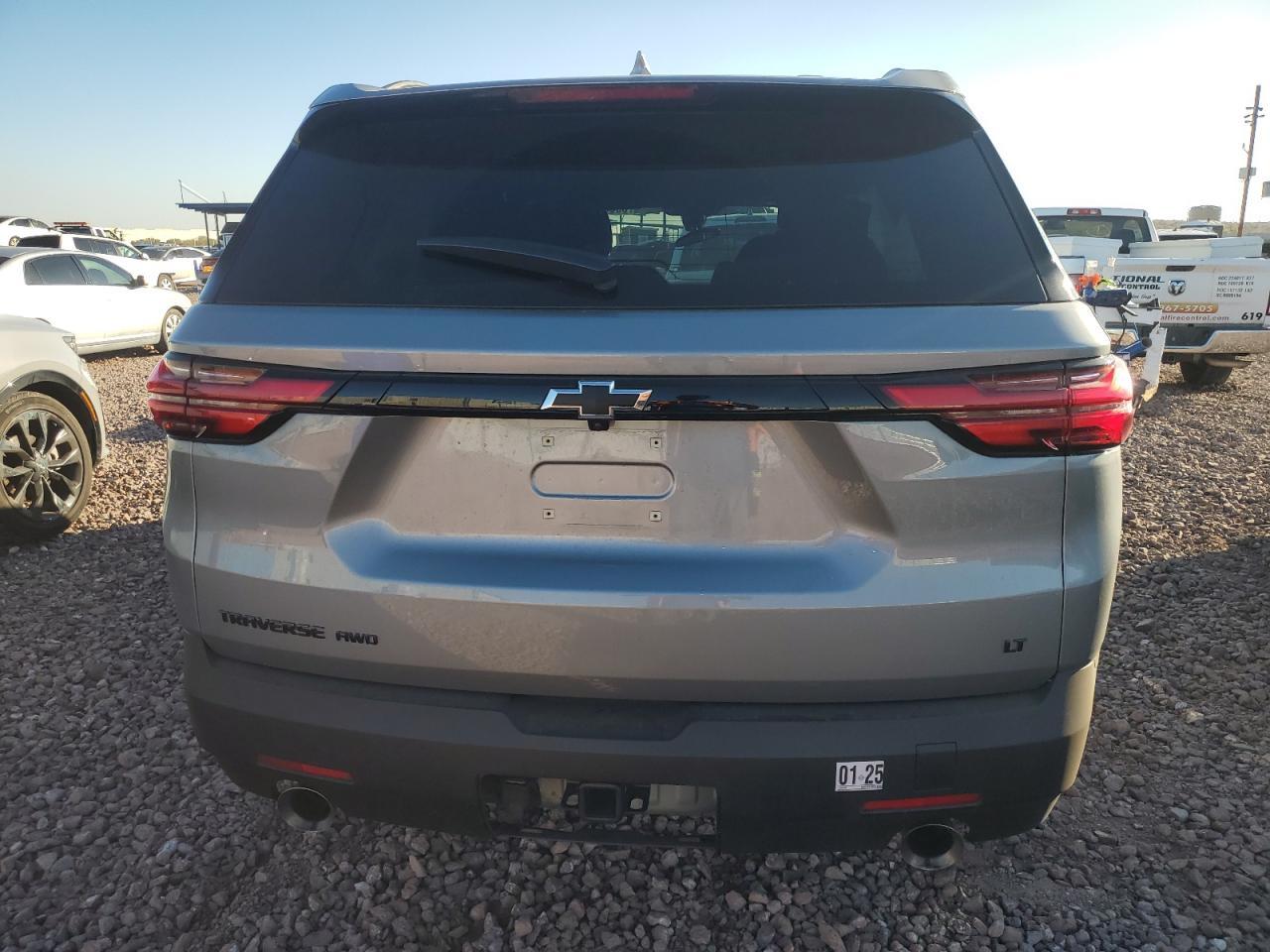 2023 CHEVROLET TRAVERSE L - Image 6