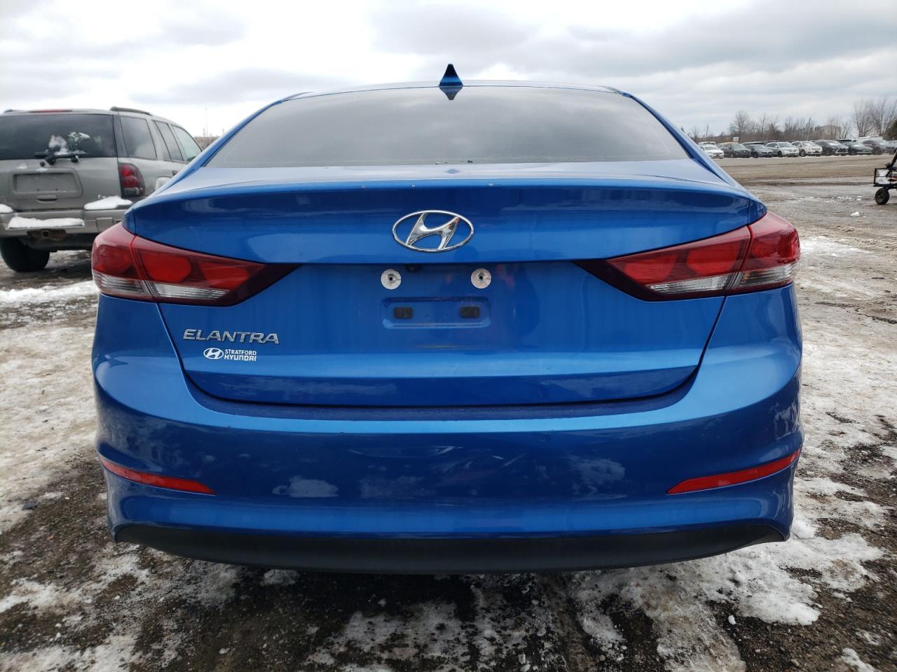 2018 HYUNDAI ELANTRA SE - Фото 6