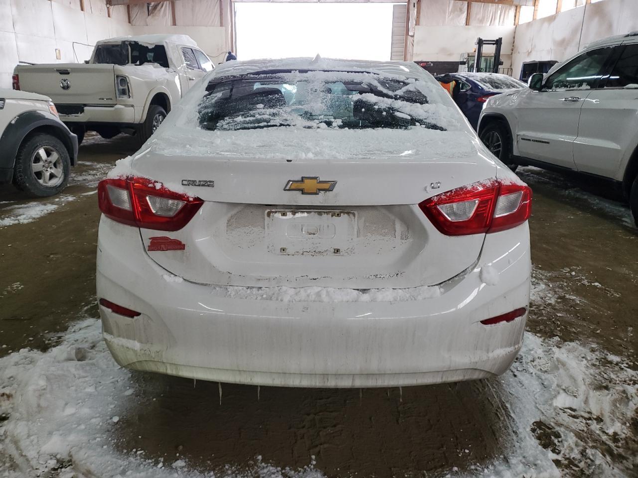 2017 CHEVROLET CRUZE LT - Фото 6