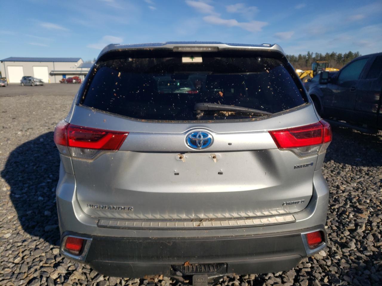 2018 TOYOTA HIGHLANDER - Фото 6