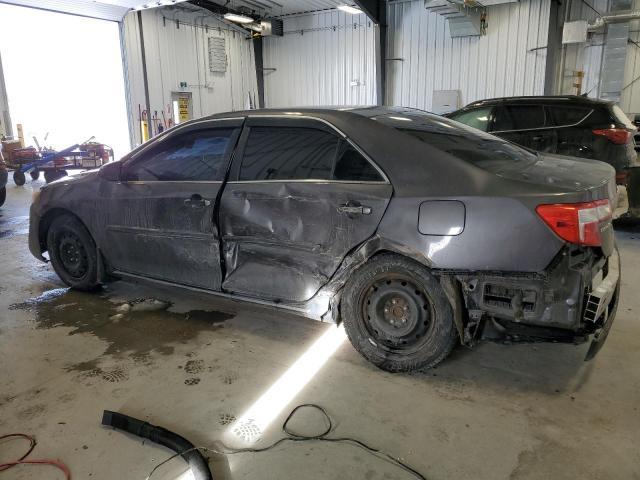 2013 Toyota Camry L - Фото 2