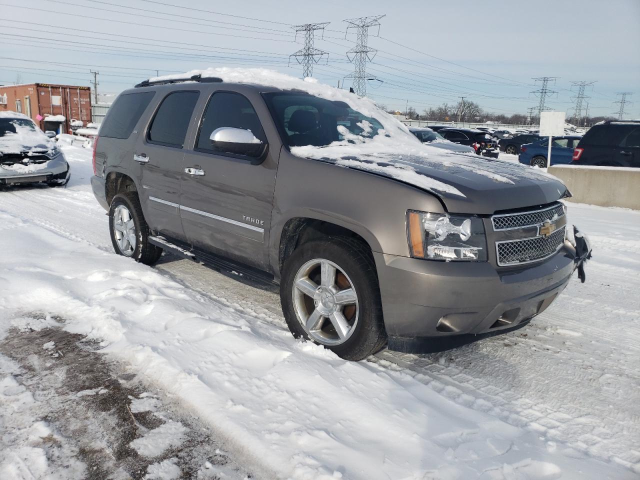 2011 CHEVROLET TAHOE K150 - Фото 4