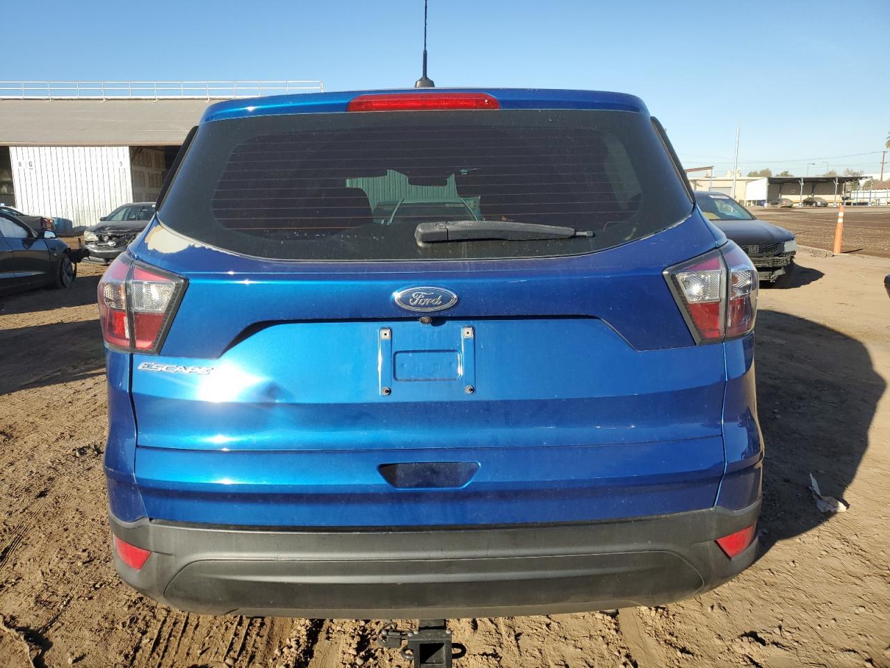 2017 FORD ESCAPE S - Image 6
