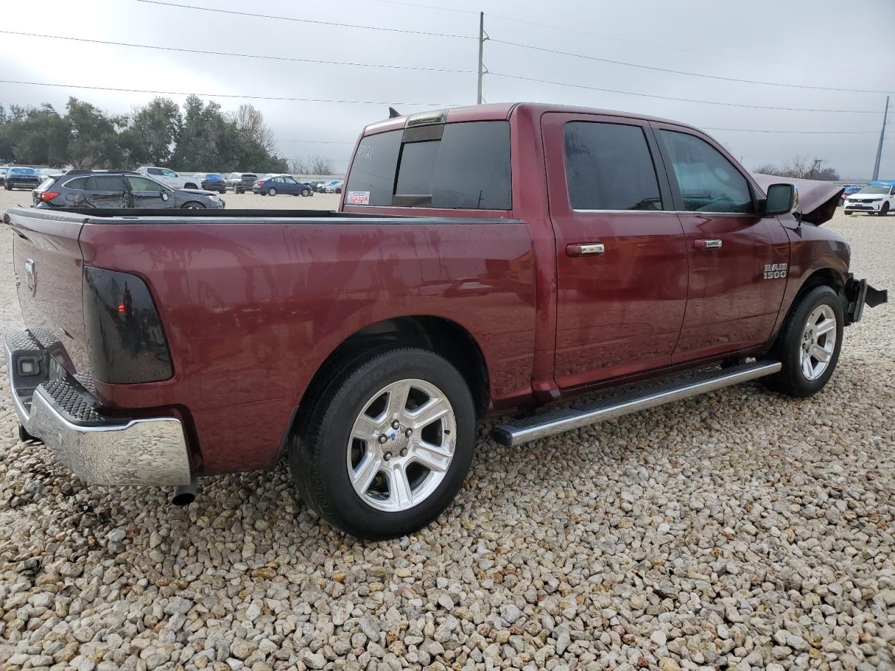 2017 RAM 1500 SLT - Image 3