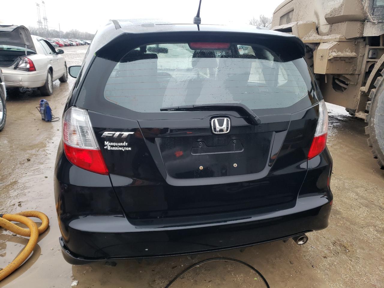 2013 HONDA FIT SPORT - Фото 6