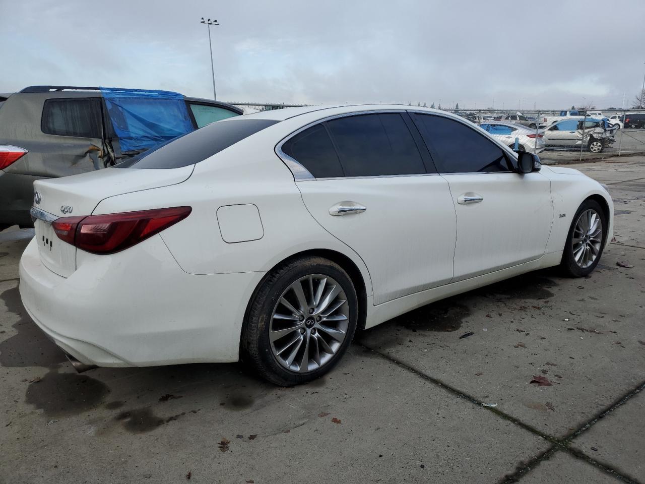 2019 INFINITI Q50 LUXE - Фото 3