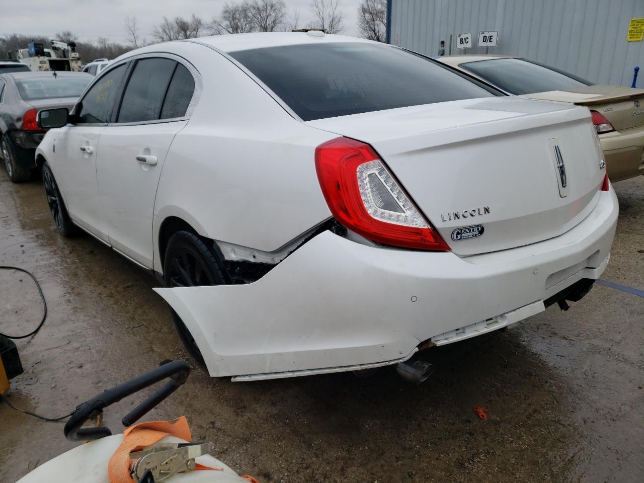 2013 LINCOLN MKS - Image 2