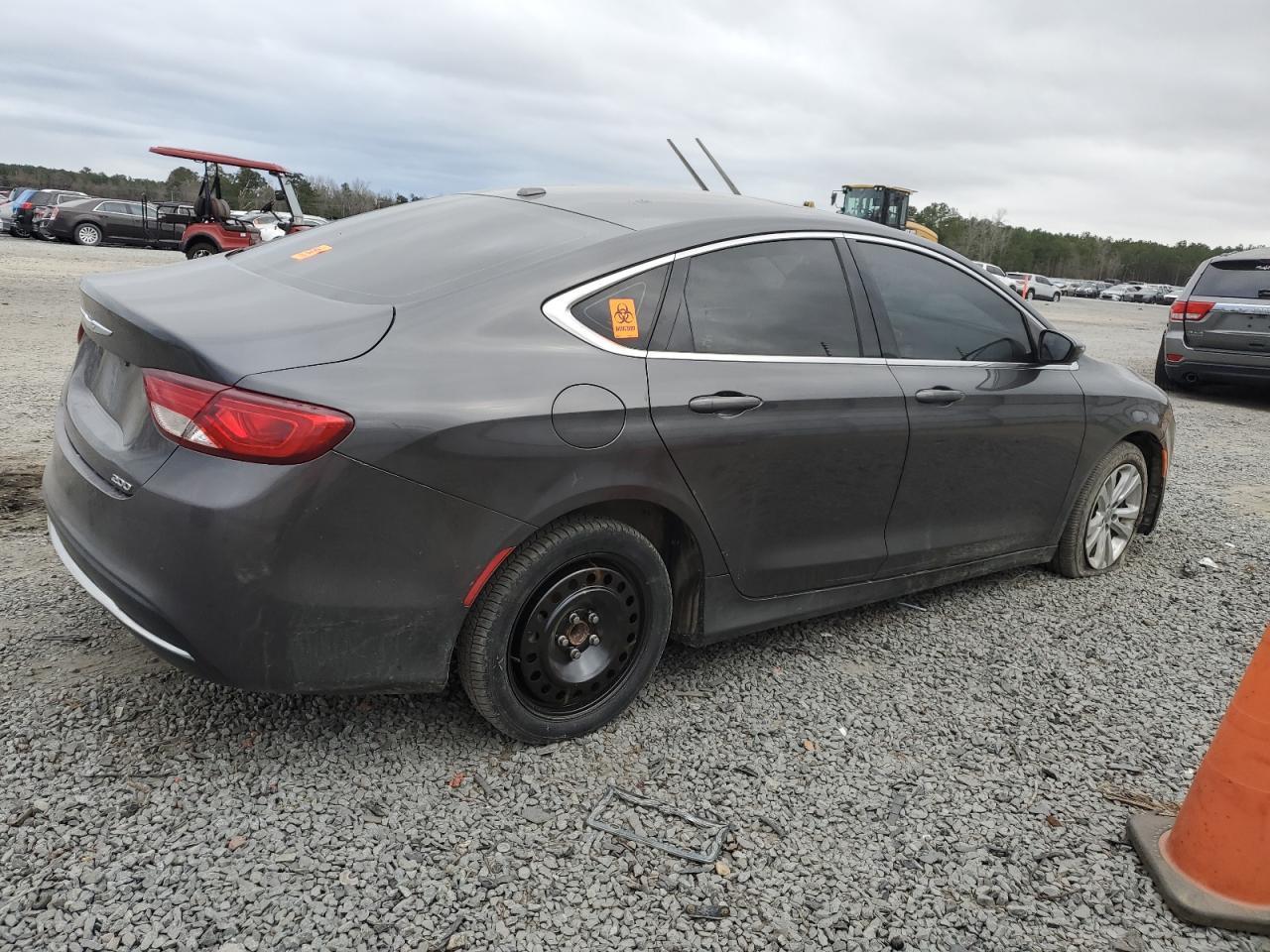 2015 CHRYSLER 200 LIMITE - Image 3