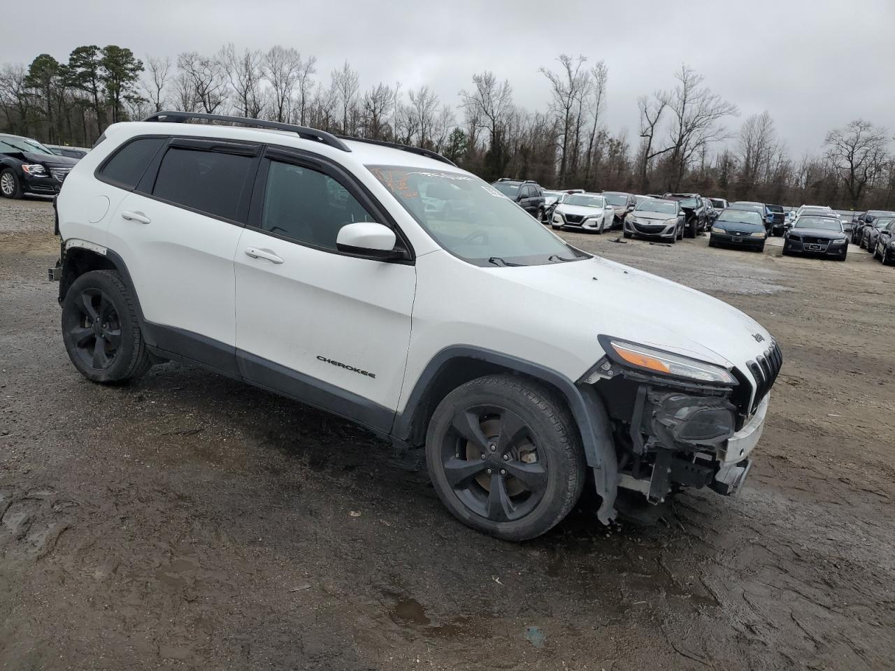 2017 JEEP CHEROKEE L - Image 4