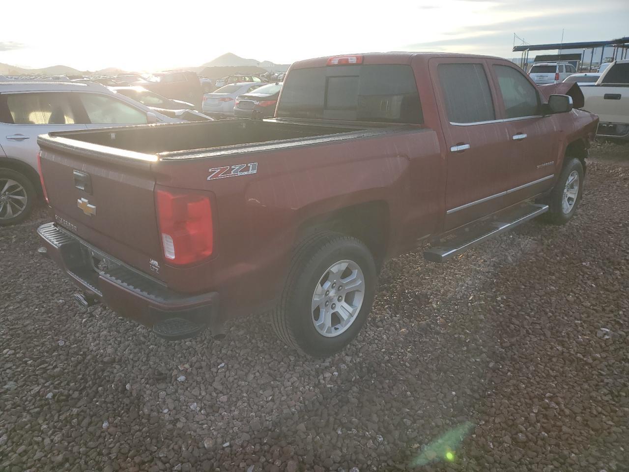2017 CHEVROLET SILVERADO - Image 3