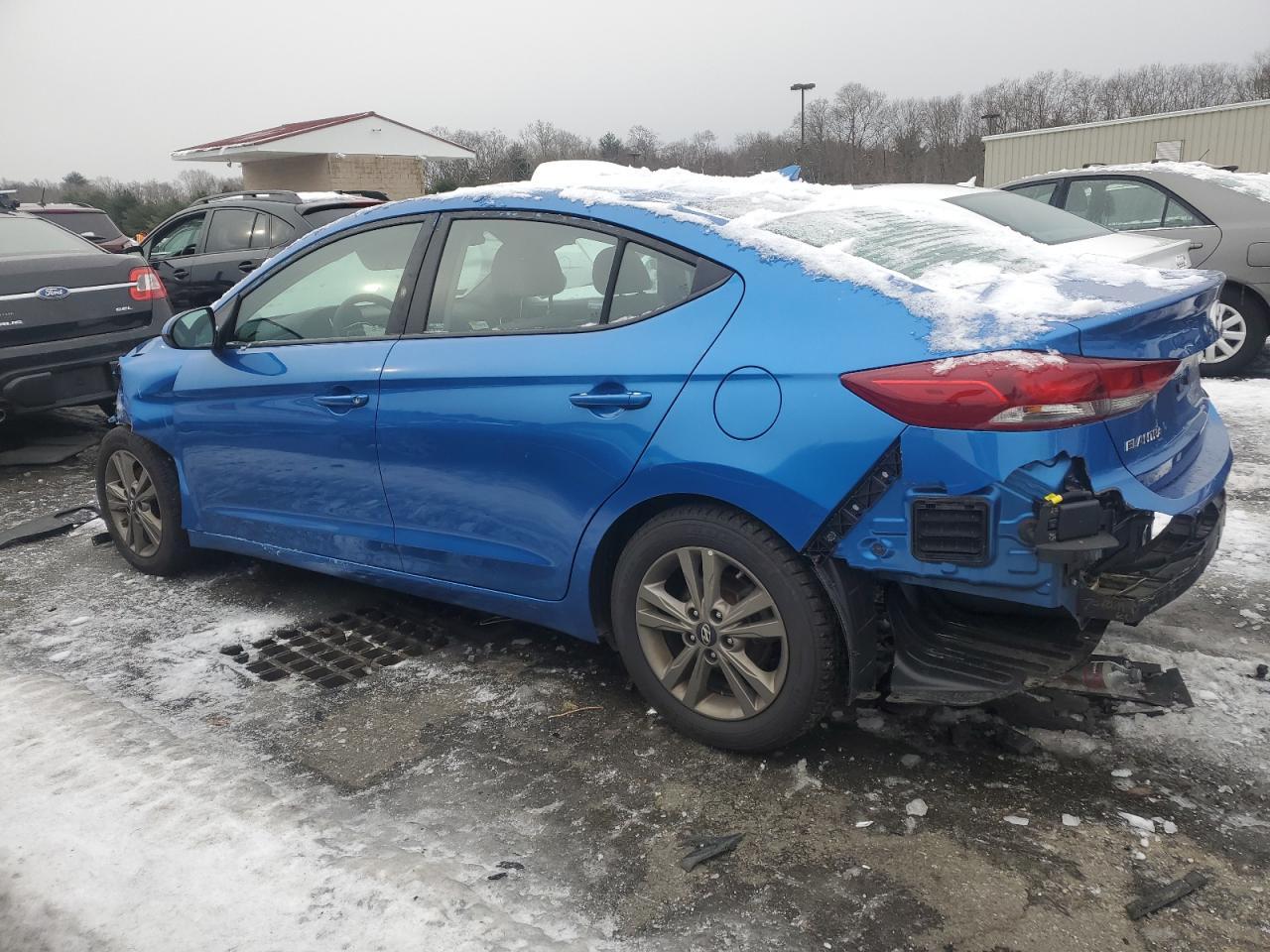 2018 HYUNDAI ELANTRA SE - Фото 2