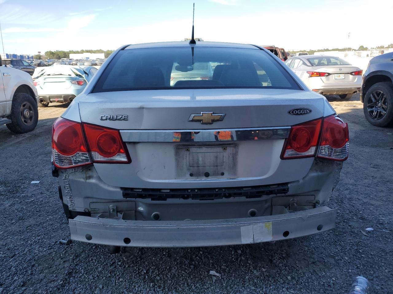 2014 CHEVROLET CRUZE LS - Фото 6
