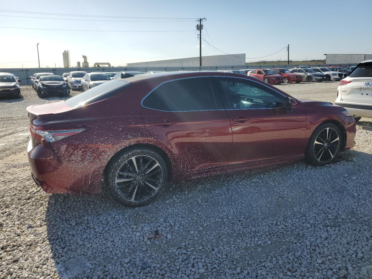 2018 TOYOTA CAMRY XSE - Image 3
