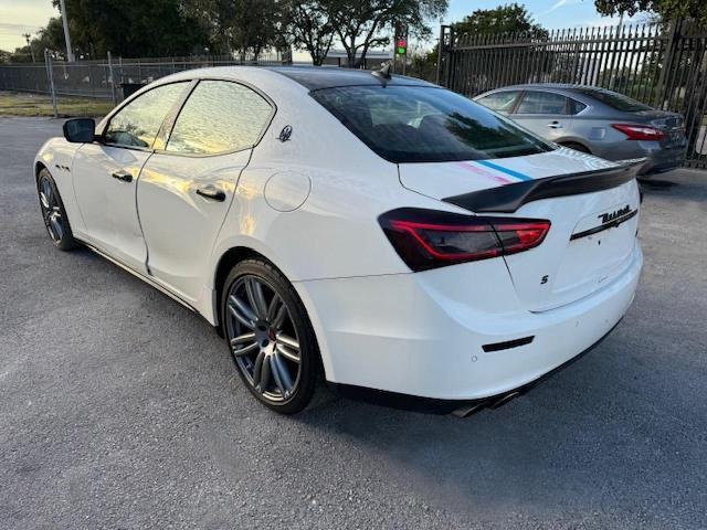 2016 Maserati Ghibli S - Фото 2
